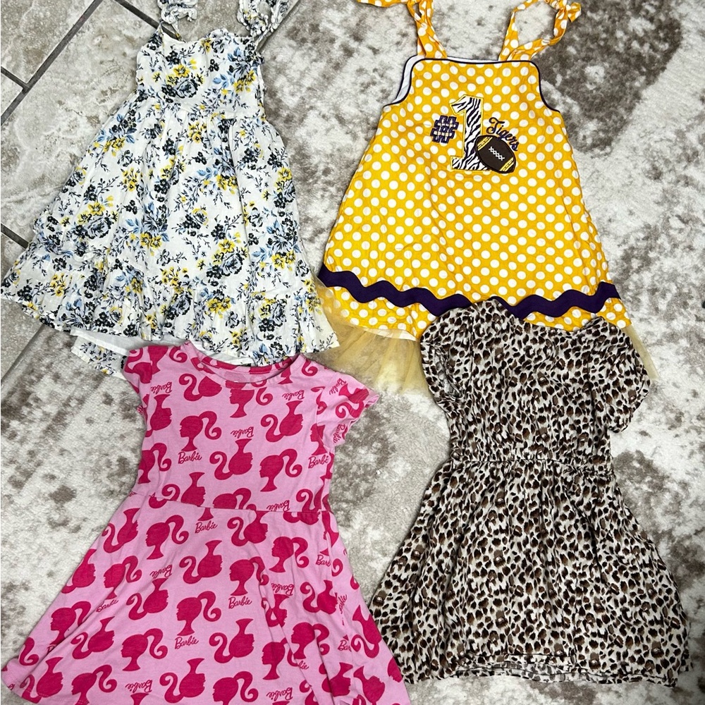 Laura Ashley, H&M, boutique style  girls bundle 4 dressses size 2T